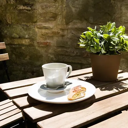 Casamia Bed and Breakfast