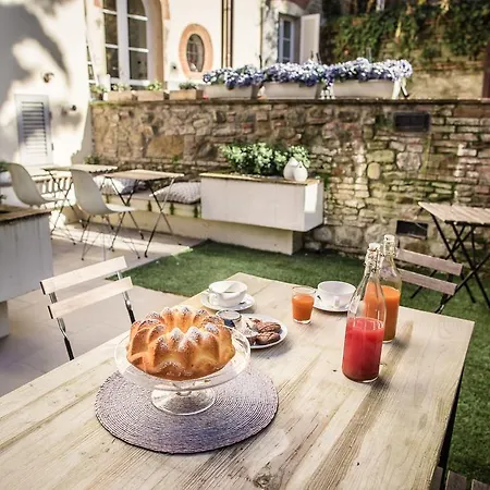 Bed & Breakfast Casamia 2*