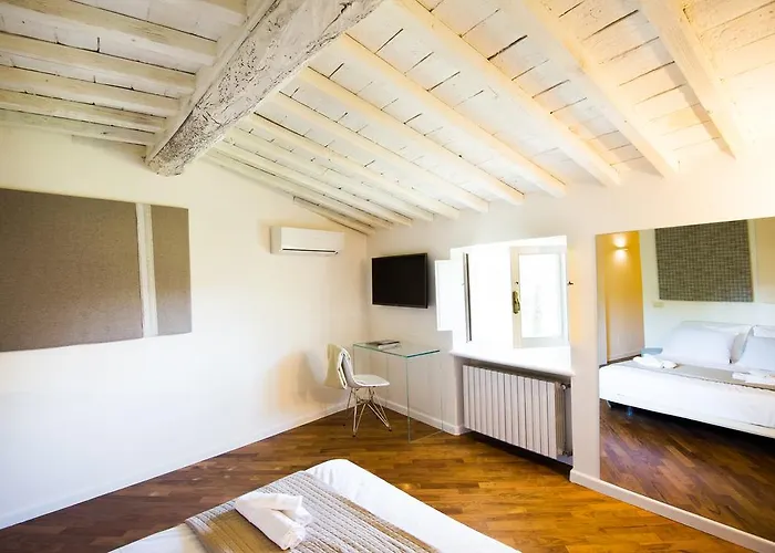 Casamia Bed and Breakfast